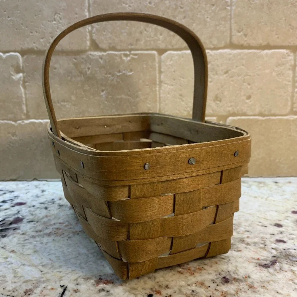 Vintage Longaberger Small Basket 1984